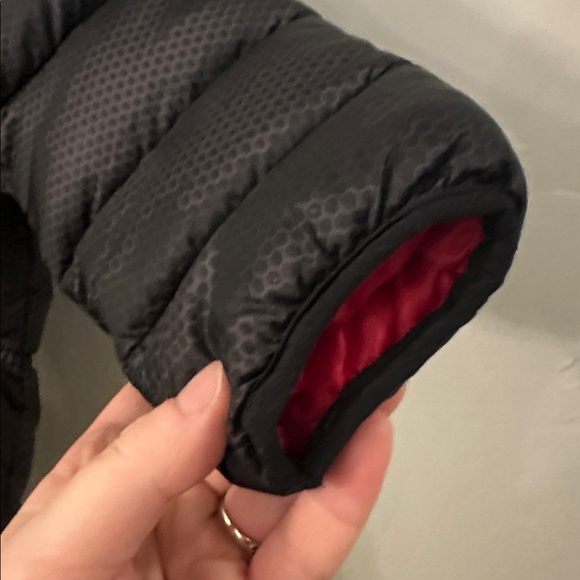 Snozu Black Puffy Down Jacket - Picture 6 of 7